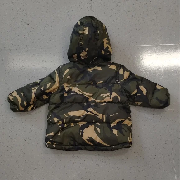 -Old Navy Hooded Frost-Free Puffer Jacket Toddler Camo Size: 12-18 M - Picture 3 of 9